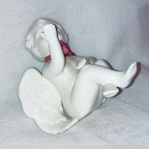 Ceramic Angel. - Picture 8 of 9